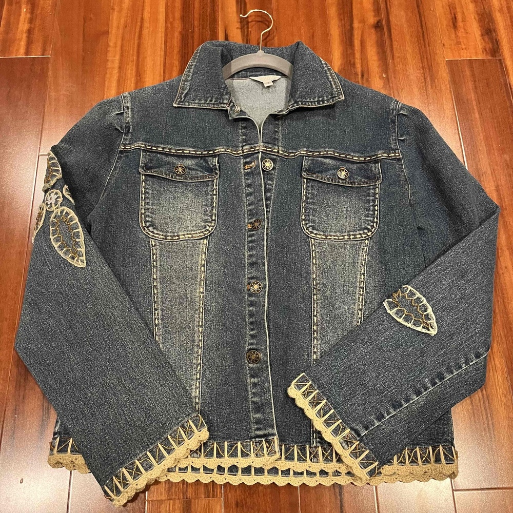 Massini Blue Denim Jean Jacket Floral Lace Embroidered Detail‎ Boho Size 12